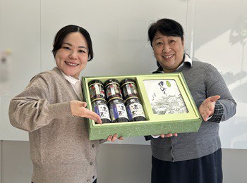 アロハースタッフ