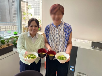 アロハースタッフ